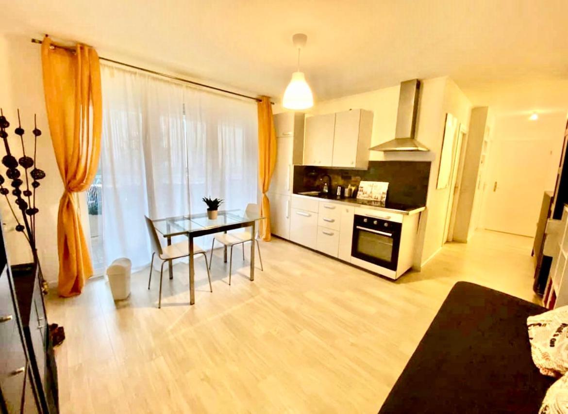 La Suite De Mathilde Disneyland Paris 몽테브랭 외부 사진